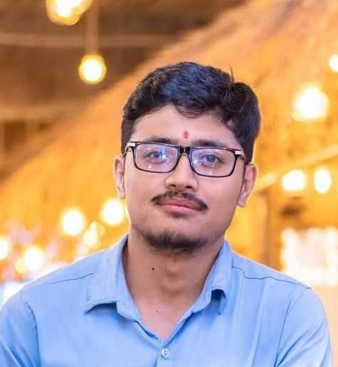 https://us.broadwayinfosys.com/Successful student from Broadway Infosys Mr. Dinesh Maharjan