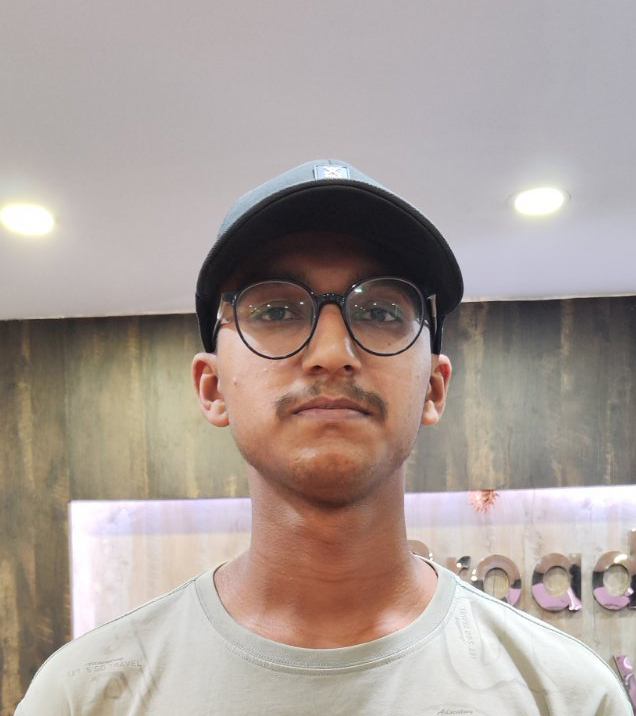 Successful student from Broadway Infosys Mr. Rozon Pal